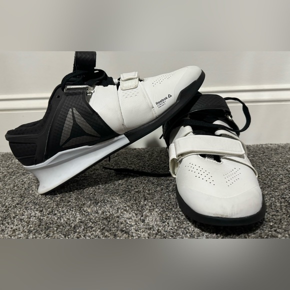 REEBOK Legacy Weightlifting Squat Black White WOMEN'S size 9.5 (22mm 4246 1L) - Picture 1 of 8